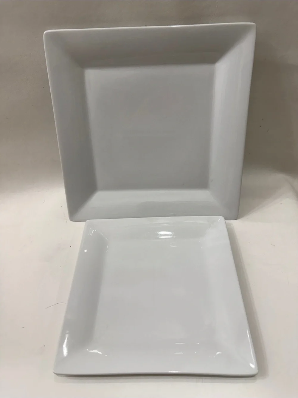 Crate&Barrel White Square Dinner Plates Set of 2 One 8 & One 10 Inch Porcelain